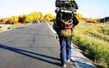 經(jīng)典語錄：人在旅途，不可能背著厚厚的行囊趕路